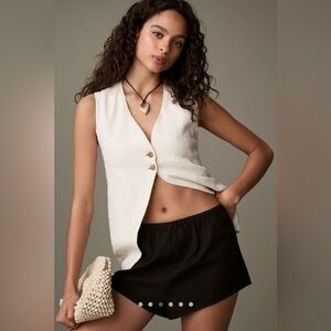 By Anthropologie Linen Tap Shorts in black size XL